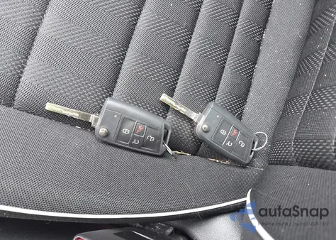 2024 Volkswagen Jetta 1.5T Sport из США, поврежденный, VIN 3VWBM7BU1RM049589